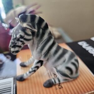 Vintage Ceramic Zebra Figurine Sitting Pose Black White Striped 3.5”